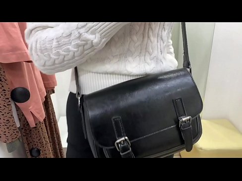 ❤️ Masturbasi publik dari jalang muda FeralBerry dengan dildo di kamar pas ❤️❌ Porno di id.freepornhdonlinegay.ru ️