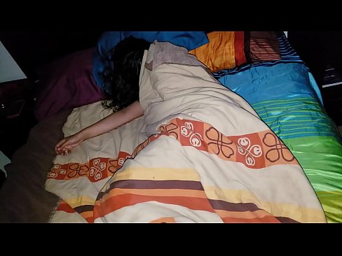 ❤️ Anak tiri memarahi ibu tirinya yang masih muda saat dia tidur. ❤️❌ Porno di id.freepornhdonlinegay.ru ️
